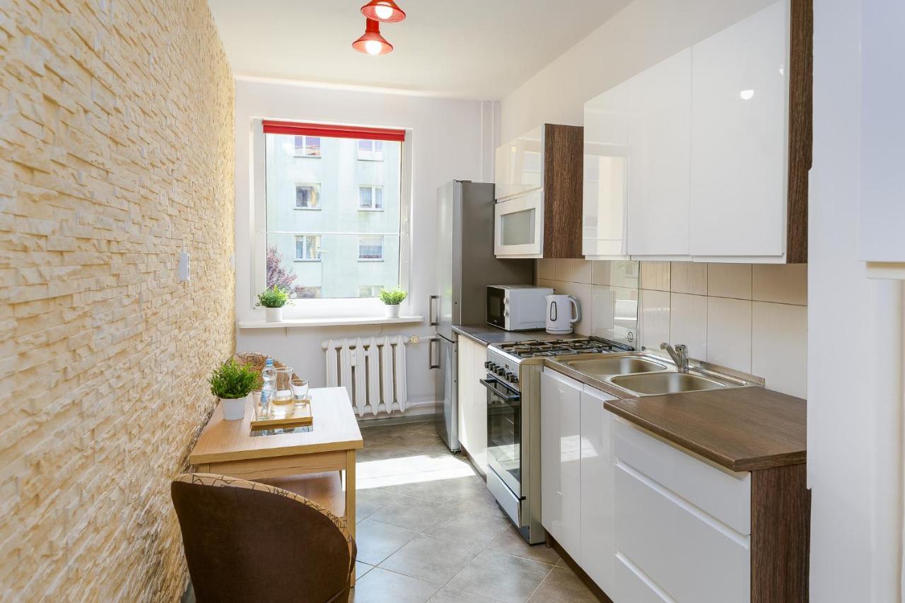 Apartament Waves & Sun Lägenhet Kołobrzeg Exteriör bild